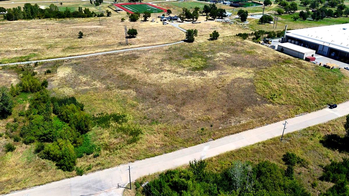 Site aerial looking across the parcel